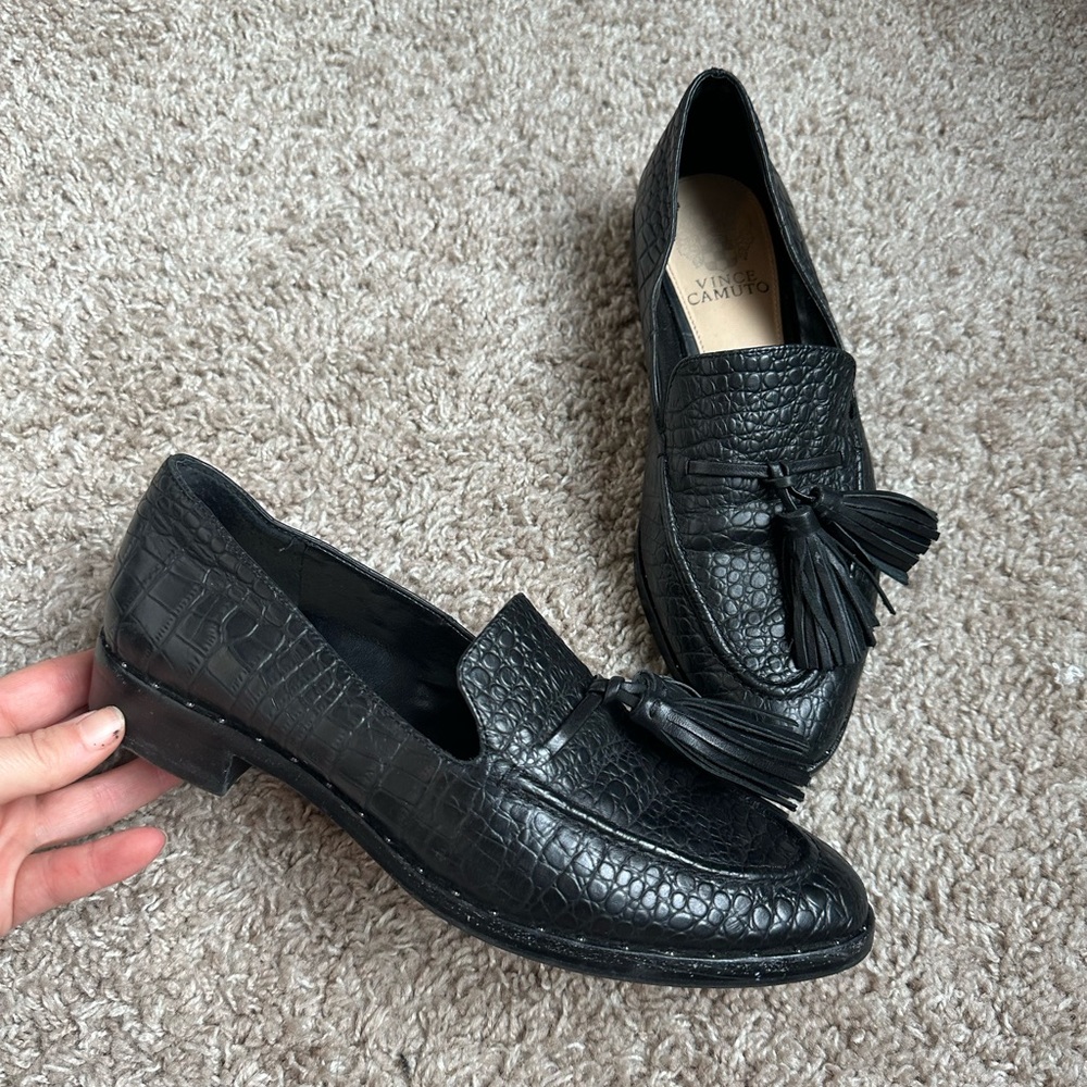 Vince Camino Pebbled Black leather loafers-7.5
